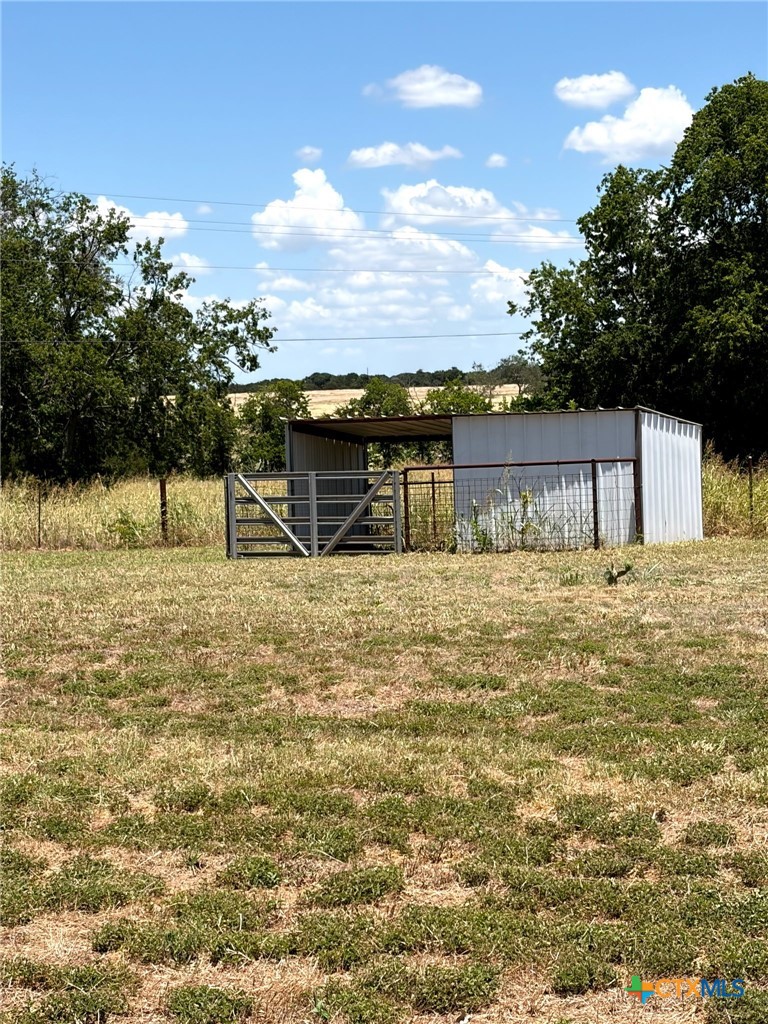 211 County Road 128 Property Photo 36