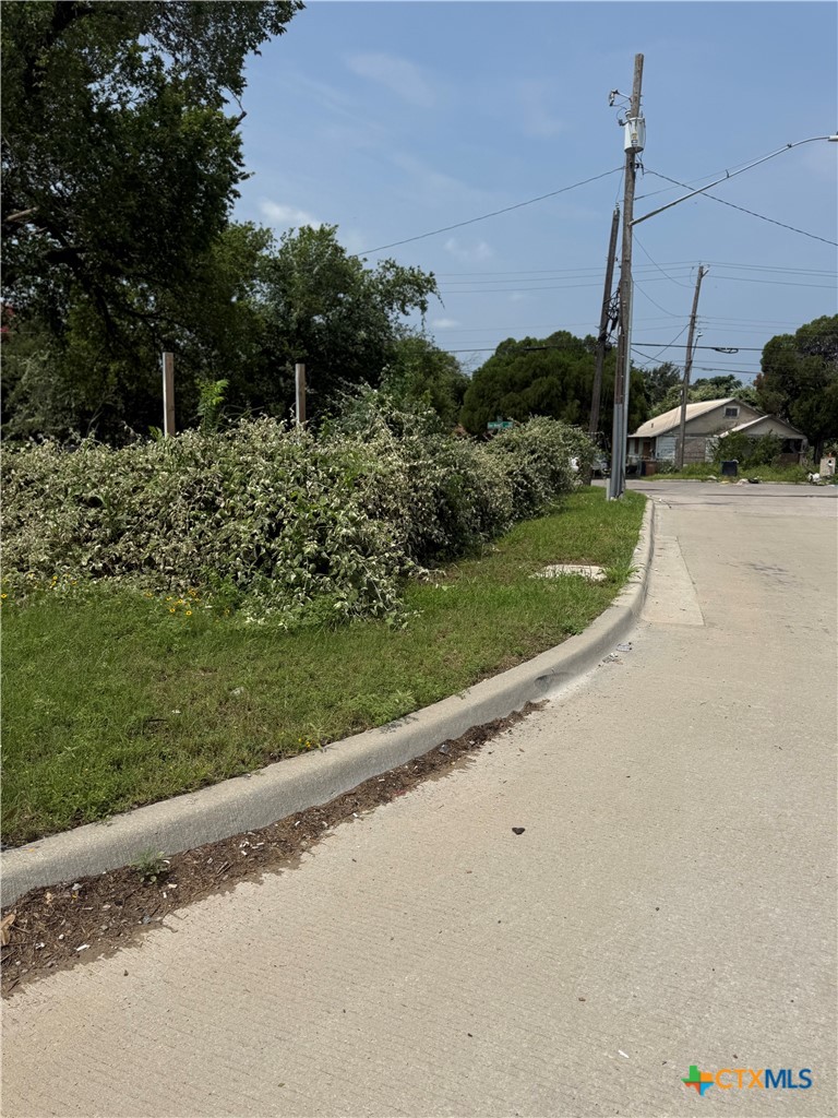 209 Bonnett St Property Photo 1