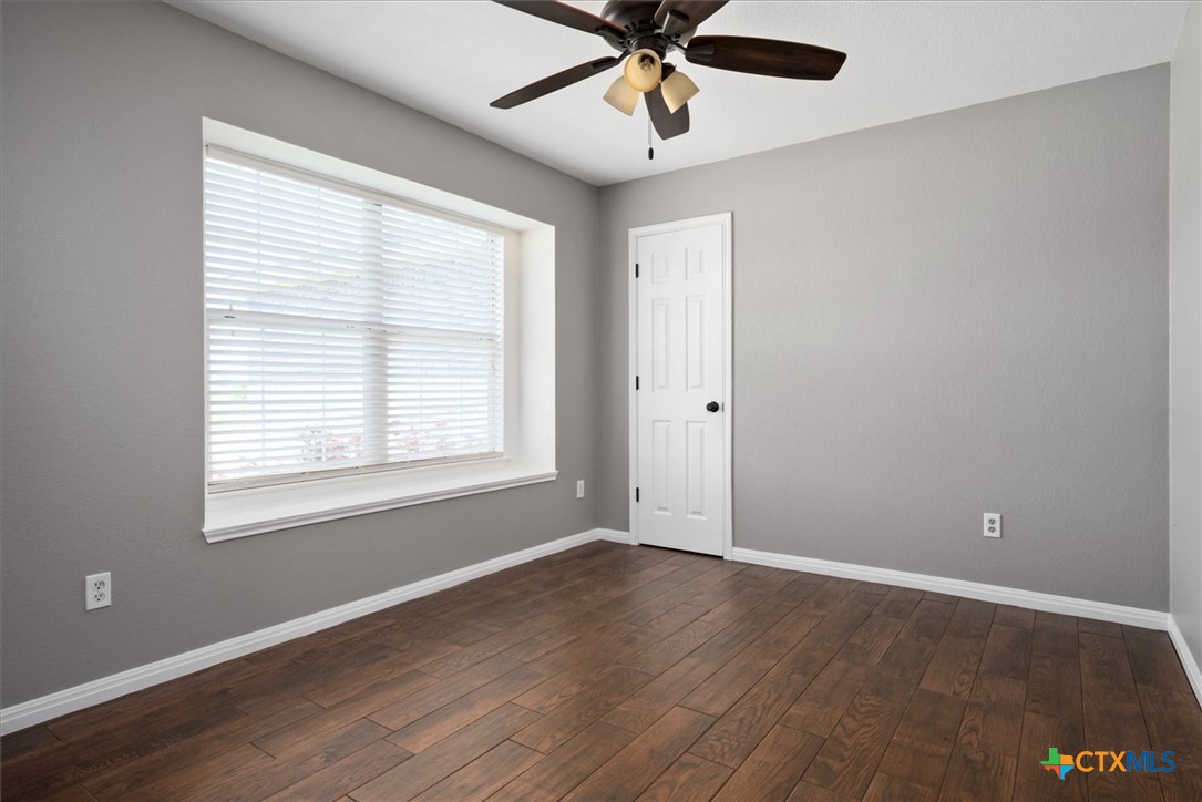403 Thunderstorm Avenue Property Photo 4