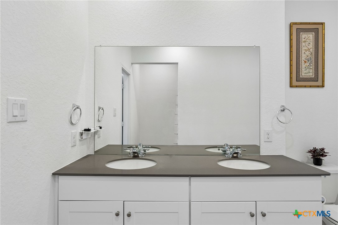 2724 Sierra Chicas Lane Property Photo 17