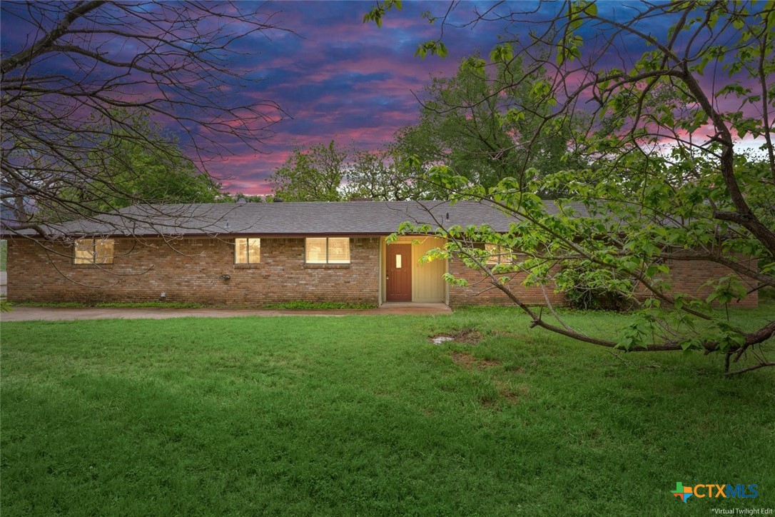 4912 S Pea Ridge Road Property Photo 1