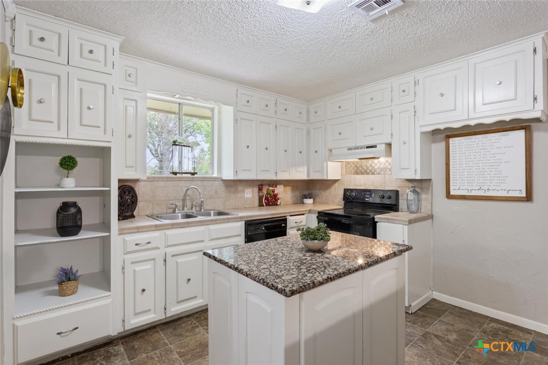 4912 S Pea Ridge Road Property Photo 12