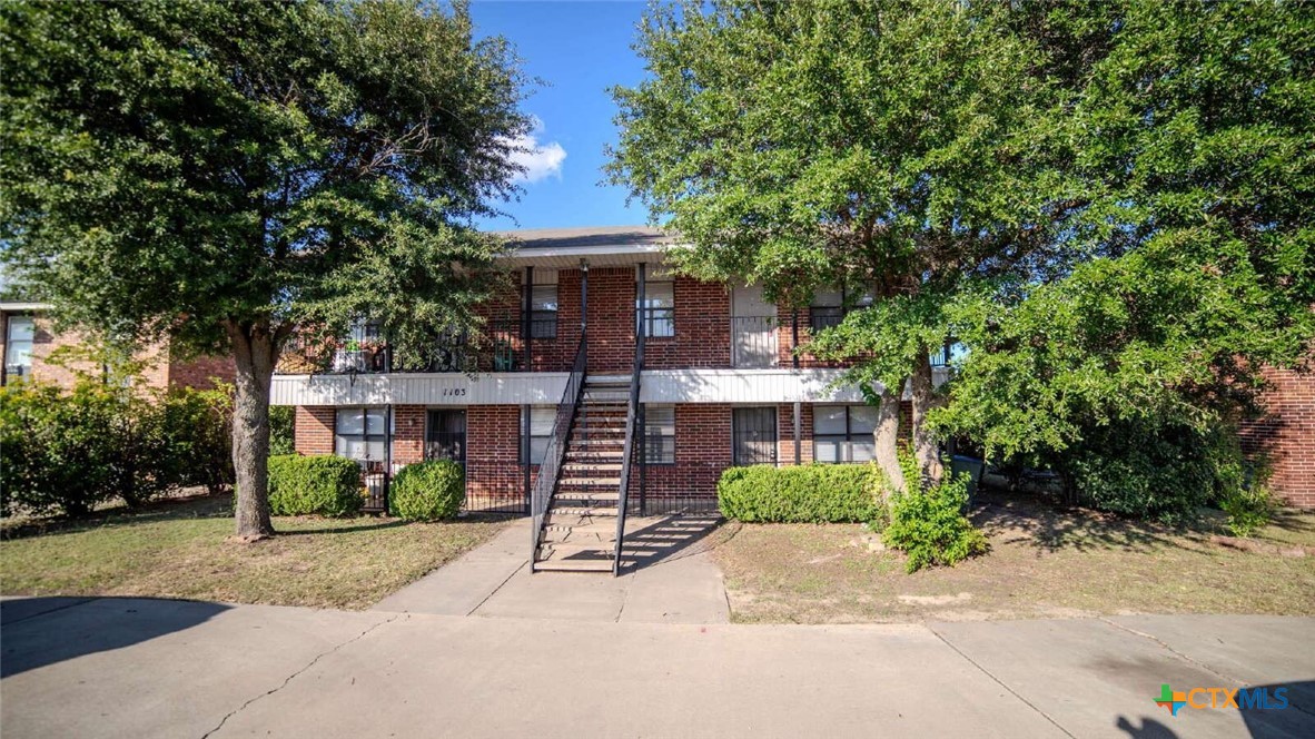 1103 Circle M Drive C Property Photo 1