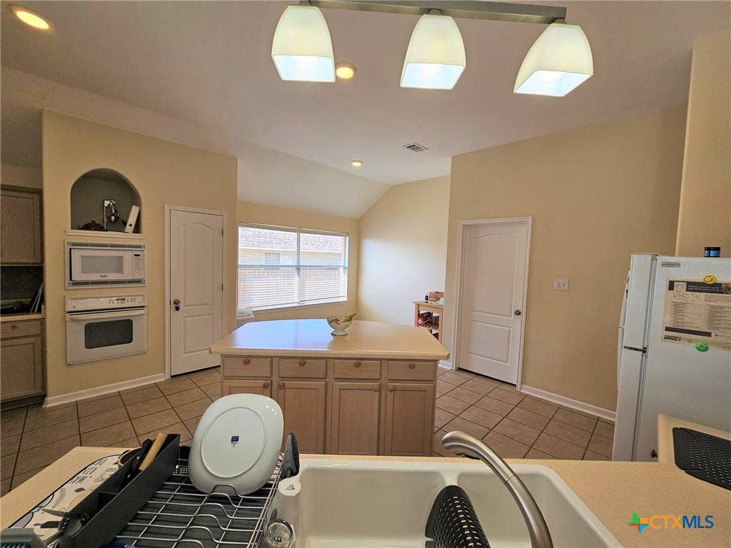 2253 N Ranch Estates Boulevard Property Photo 11