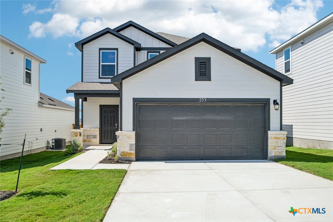 253 Firefox Way Property Photo 1