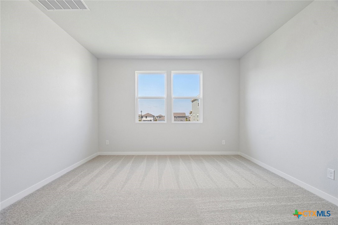 253 Firefox Way Property Photo 17