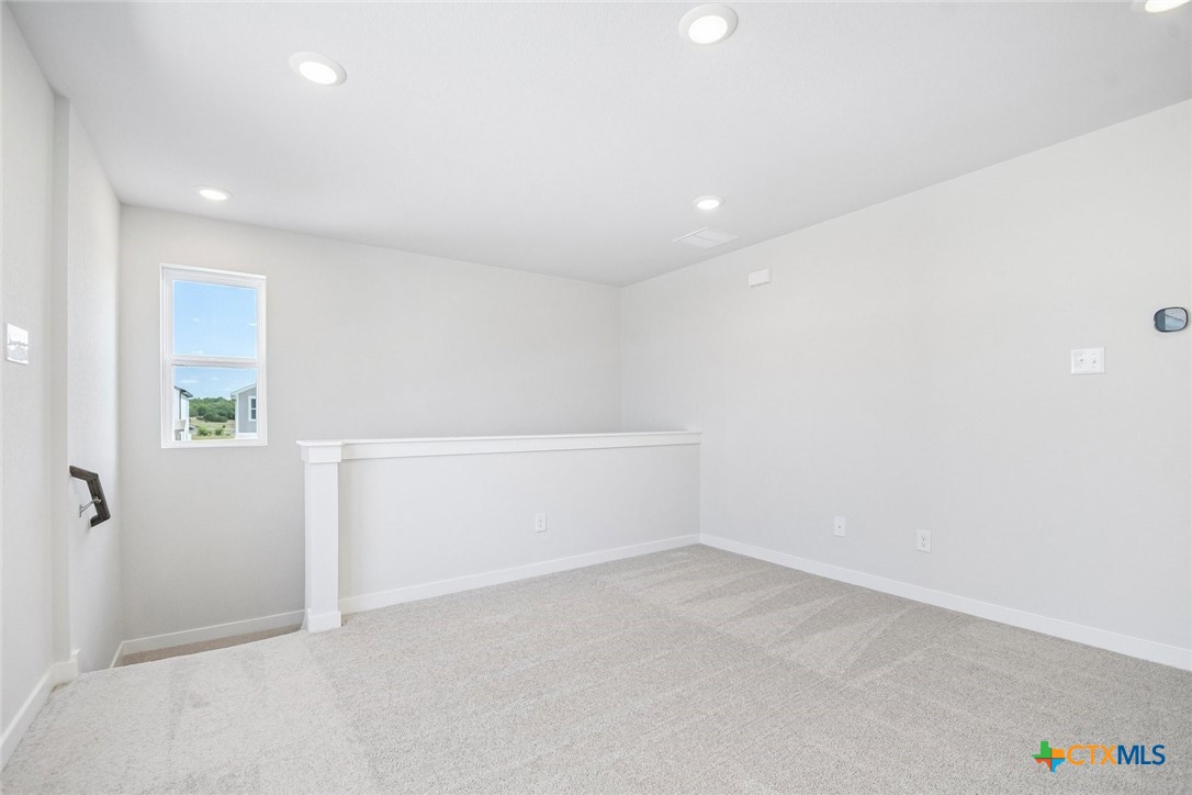253 Firefox Way Property Photo 24