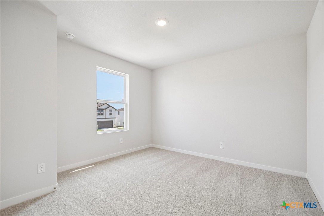253 Firefox Way Property Photo 26