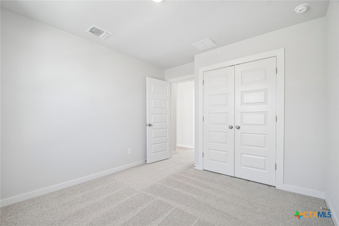 253 Firefox Way Property Photo 33