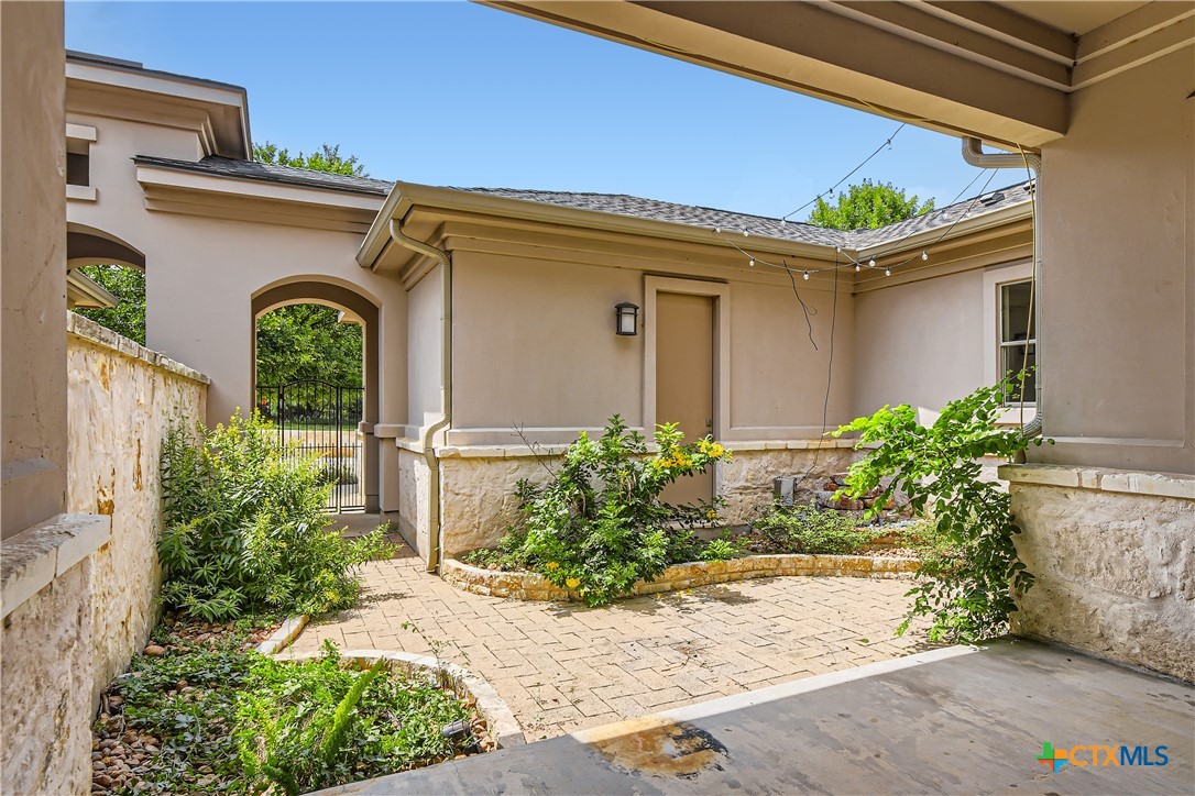 462 Stagecoach Trail Property Photo 20