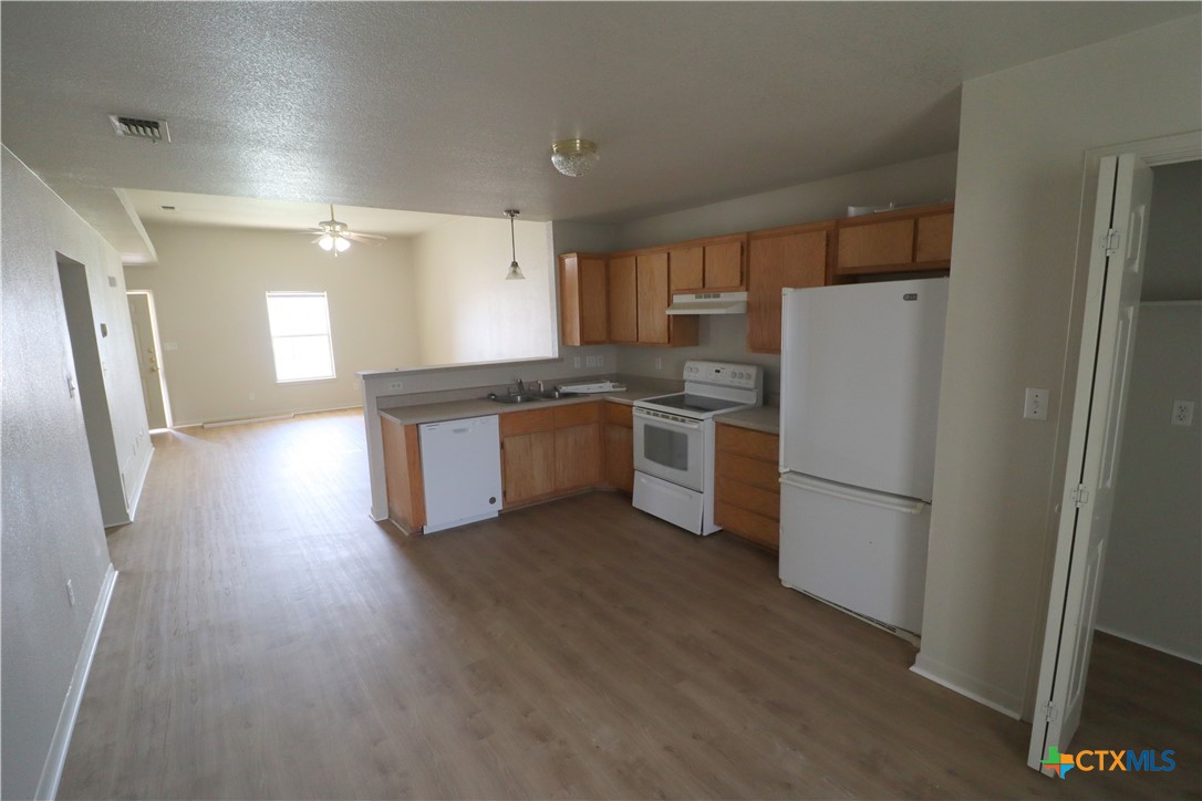 3802 Uvalde Drive A&b Property Photo 7
