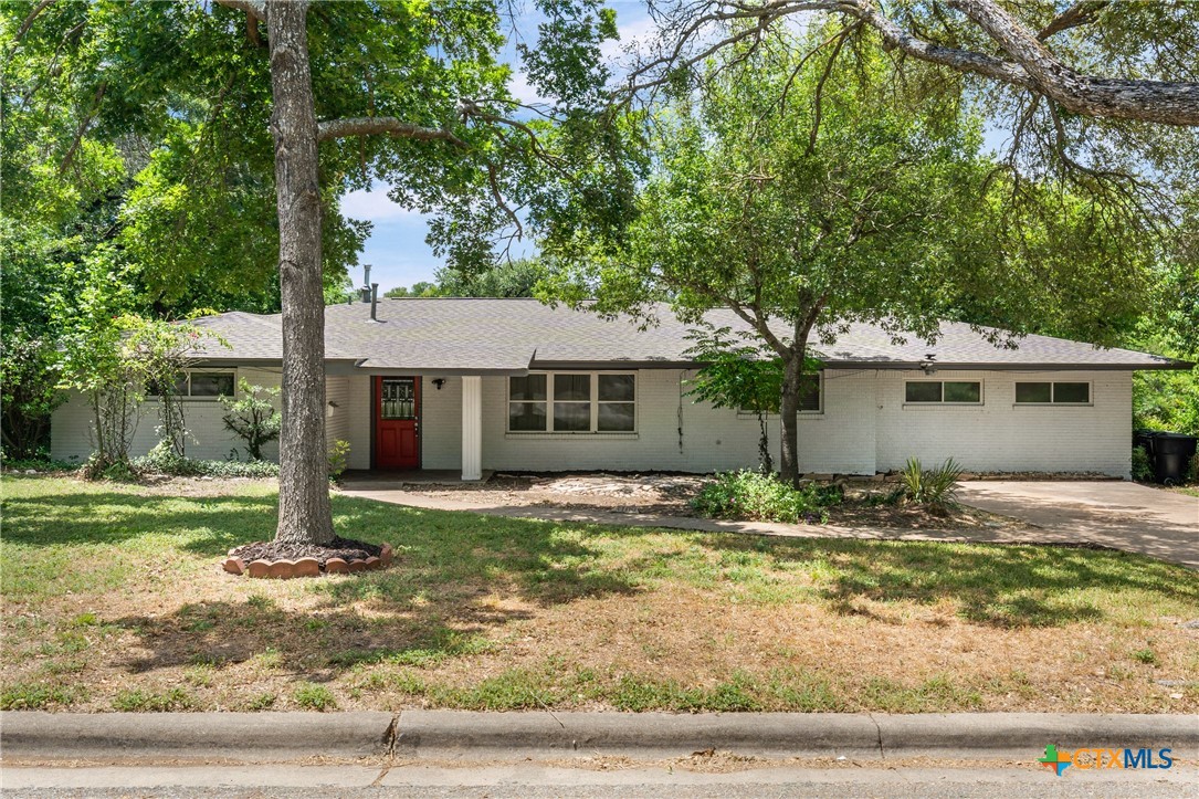 3109 W Avenue R Property Photo 1