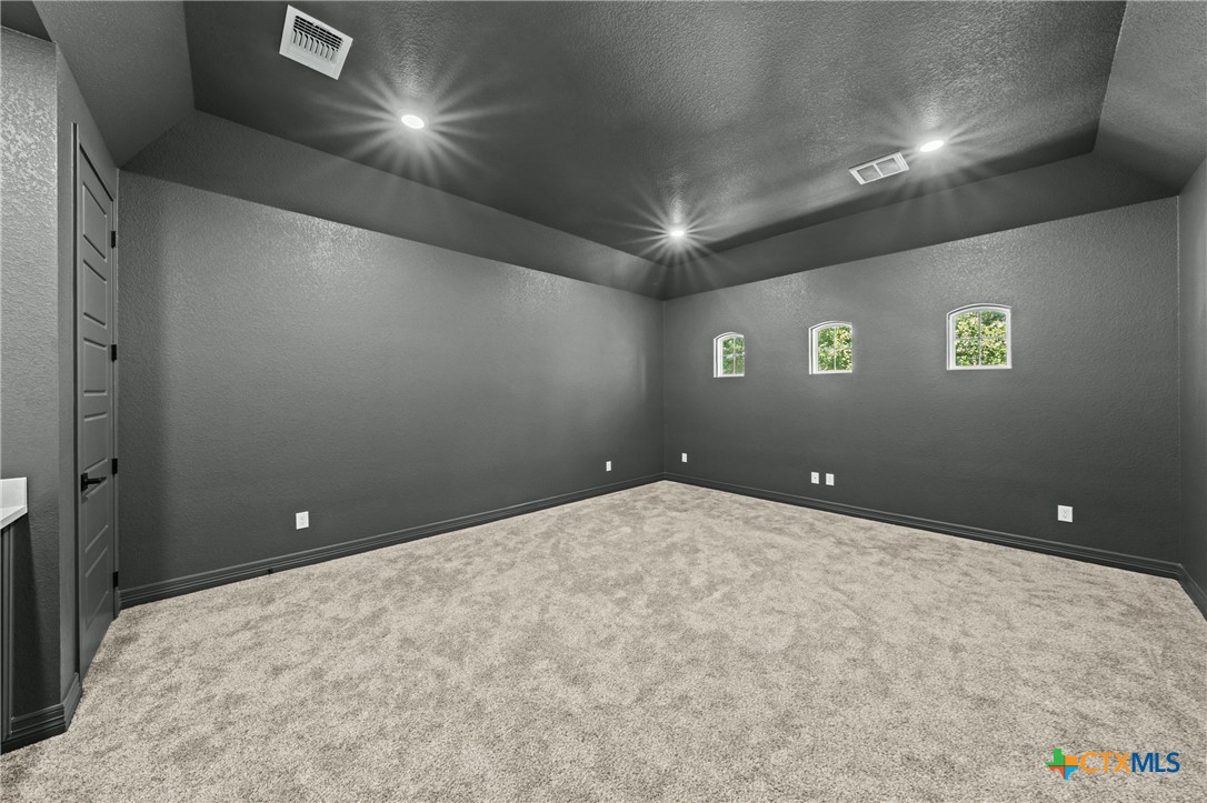 1001 High Plains Drive Property Photo 27