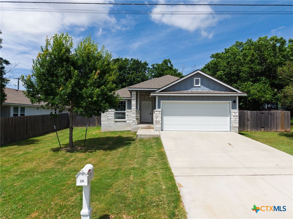 201 Benedict Avenue Property Photo 1