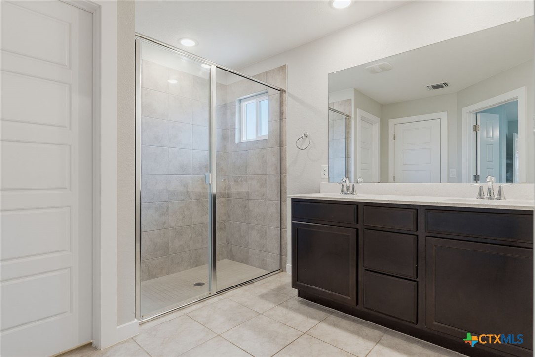 201 Benedict Avenue Property Photo 10