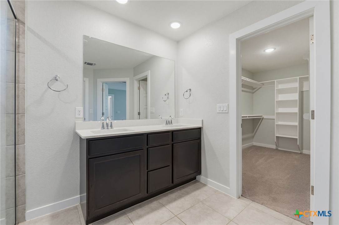 201 Benedict Avenue Property Photo 11