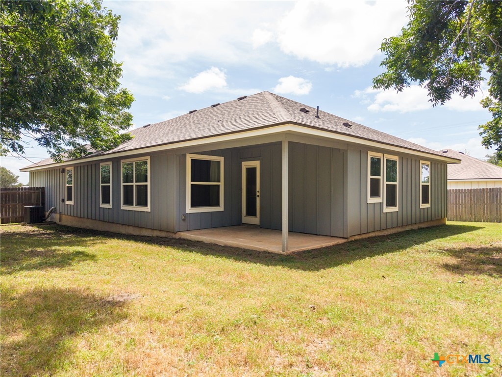 201 Benedict Avenue Property Photo 16