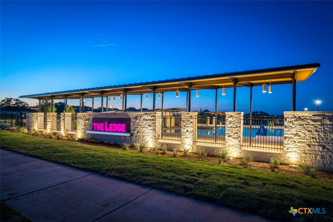 1828 Haecker View Property Photo 16