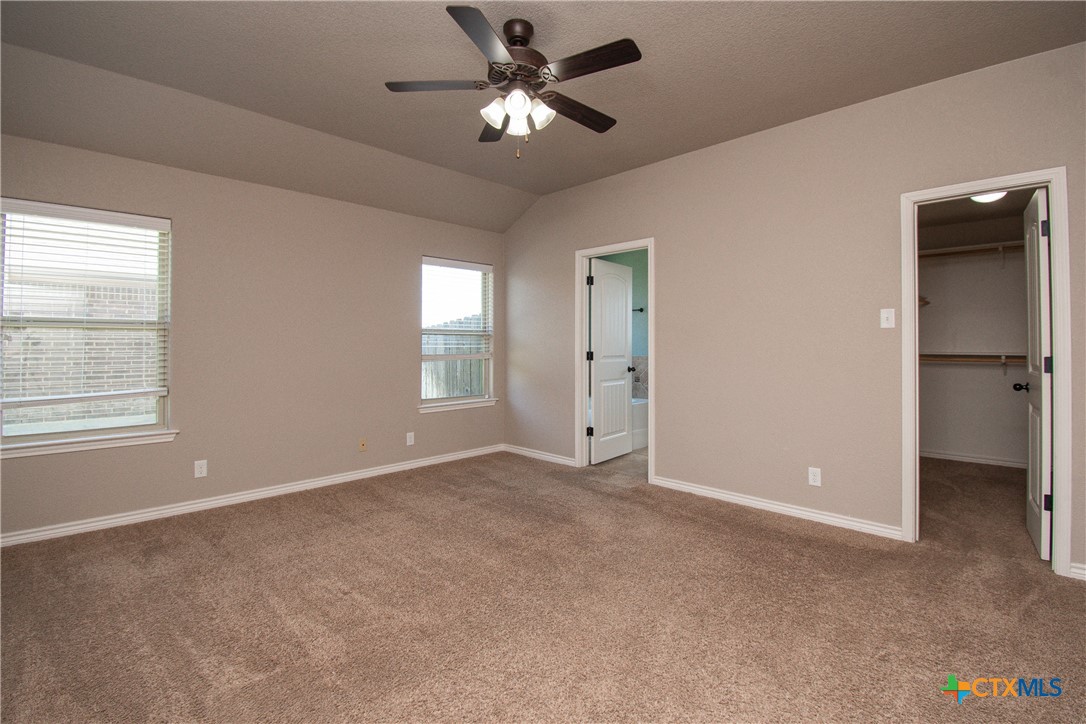 9805 Kaitlyn Drive Property Photo 7