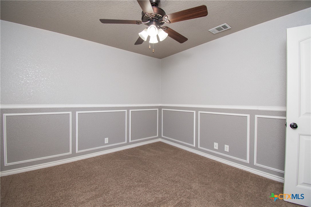 9805 Kaitlyn Drive Property Photo 16