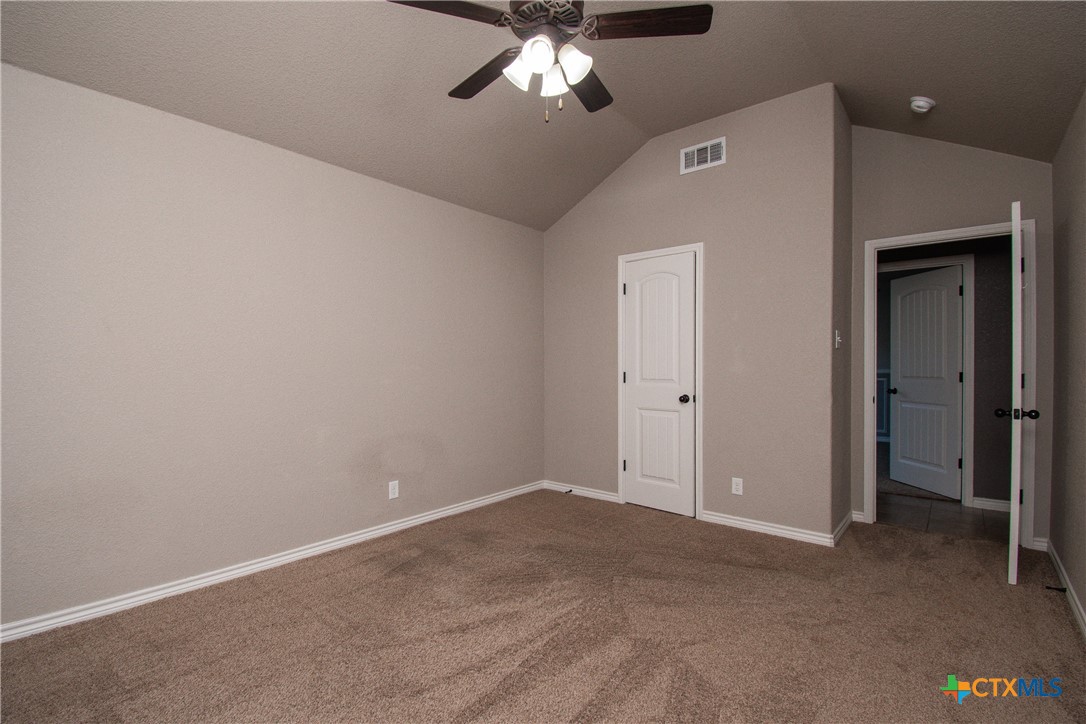 9805 Kaitlyn Drive Property Photo 17