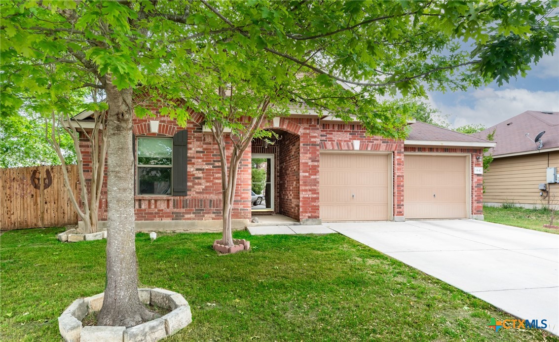 1442 Jordan Crossing Property Photo 1