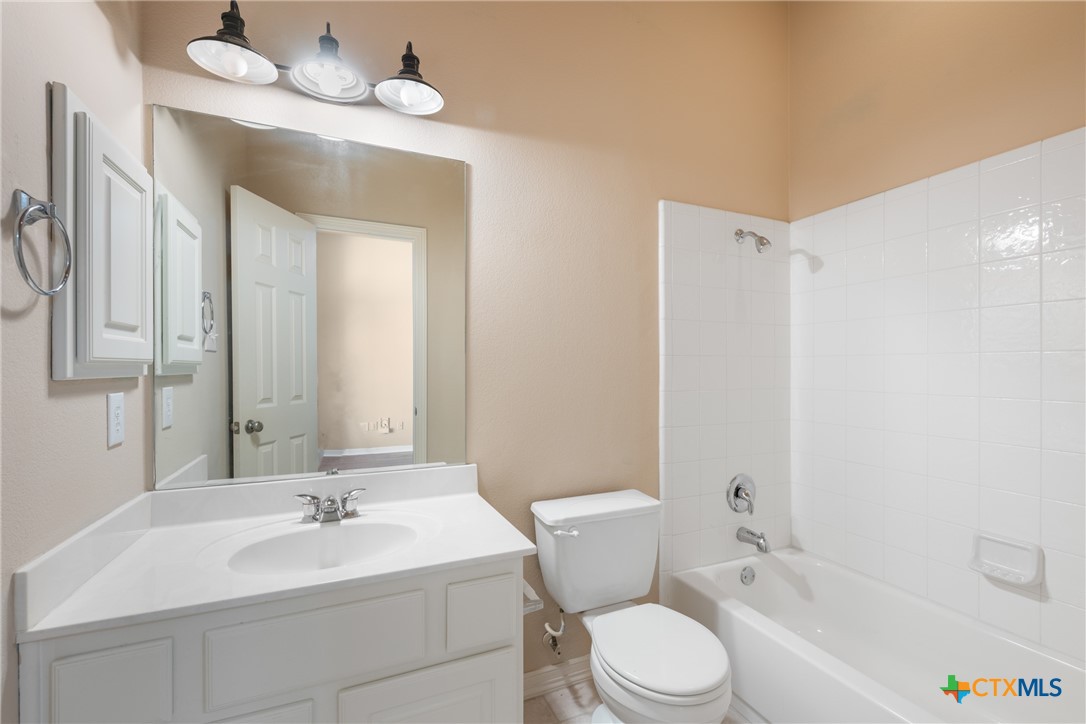 2238 Fernspring Drive Property Photo 27