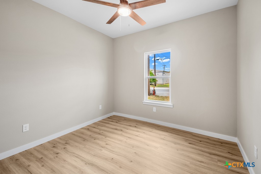606 Bridge Street Property Photo 17