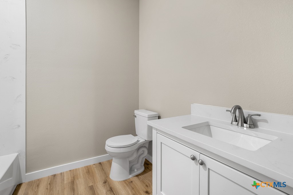 606 Bridge Street Property Photo 18