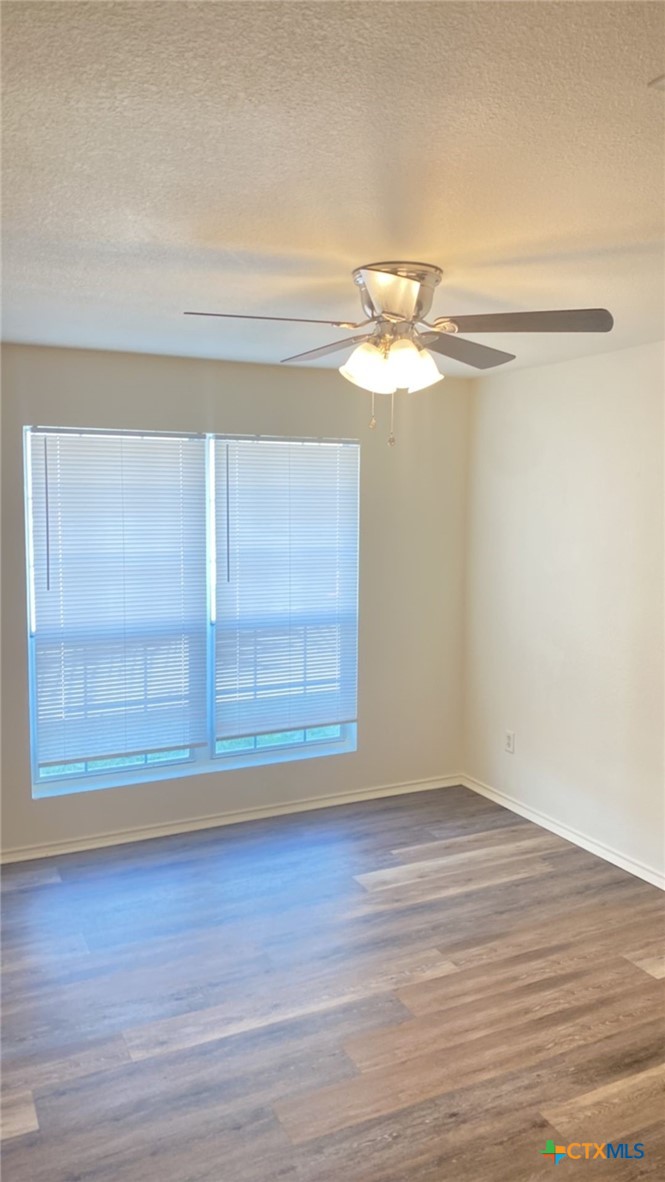 4400 Sylvia Drive C Property Photo 5