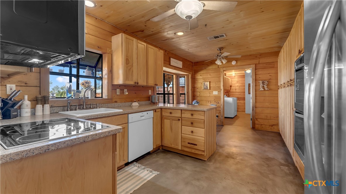 872 Cr 430 Property Photo 15