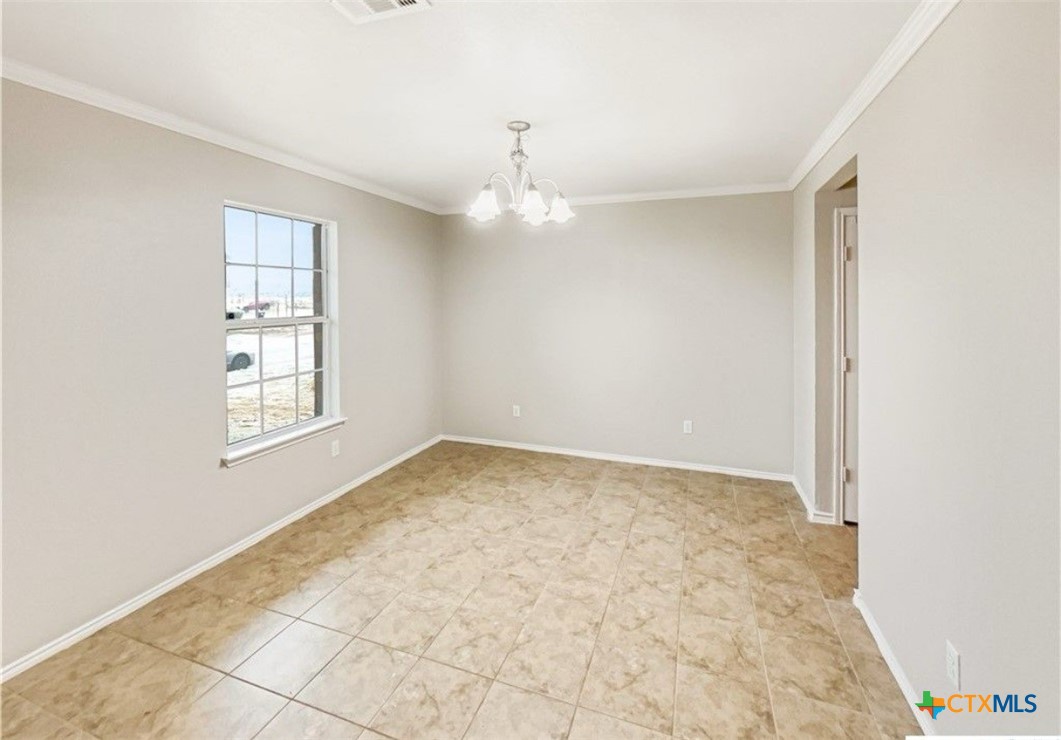 1321 Daffodil Drive Property Photo 6