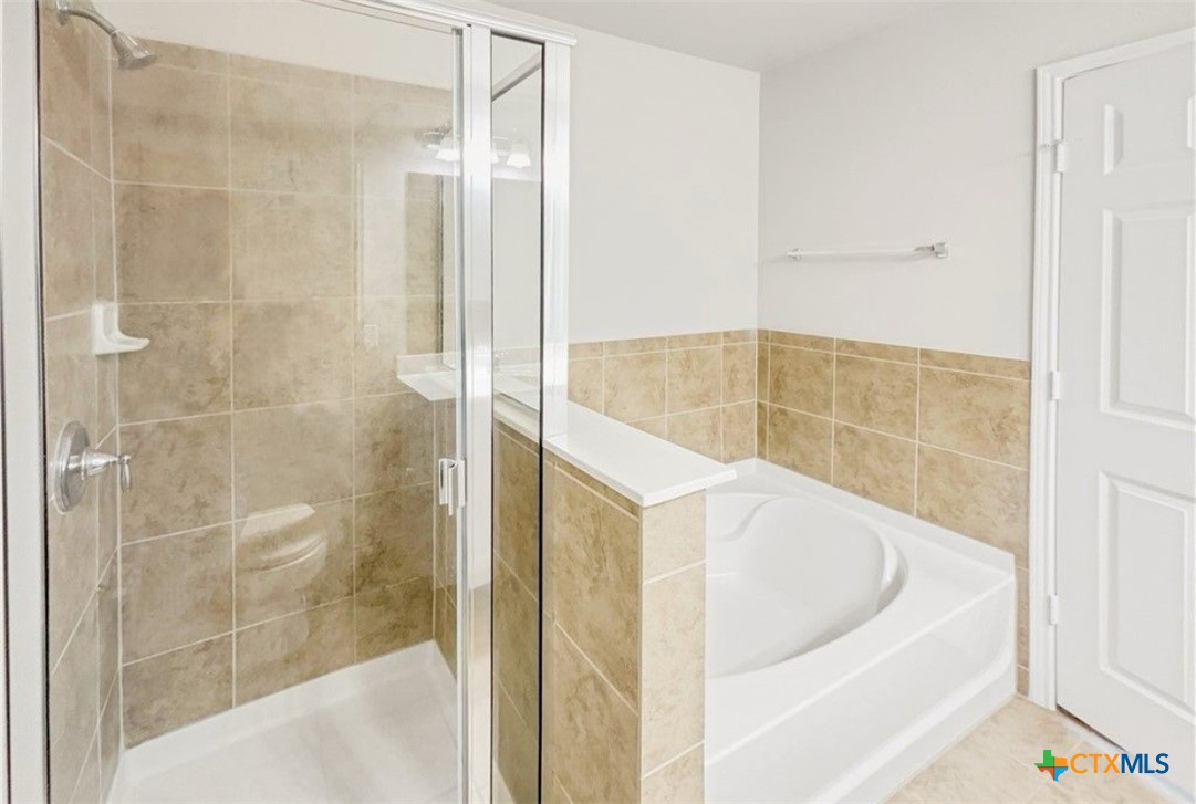 1321 Daffodil Drive Property Photo 10