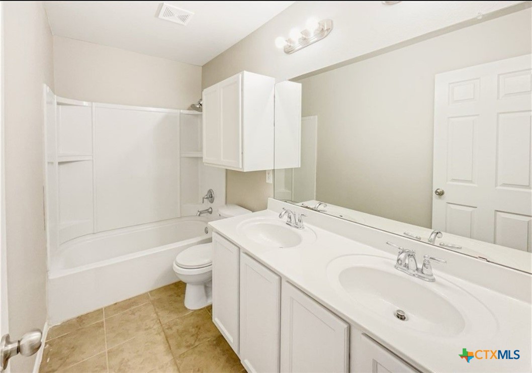 1321 Daffodil Drive Property Photo 15