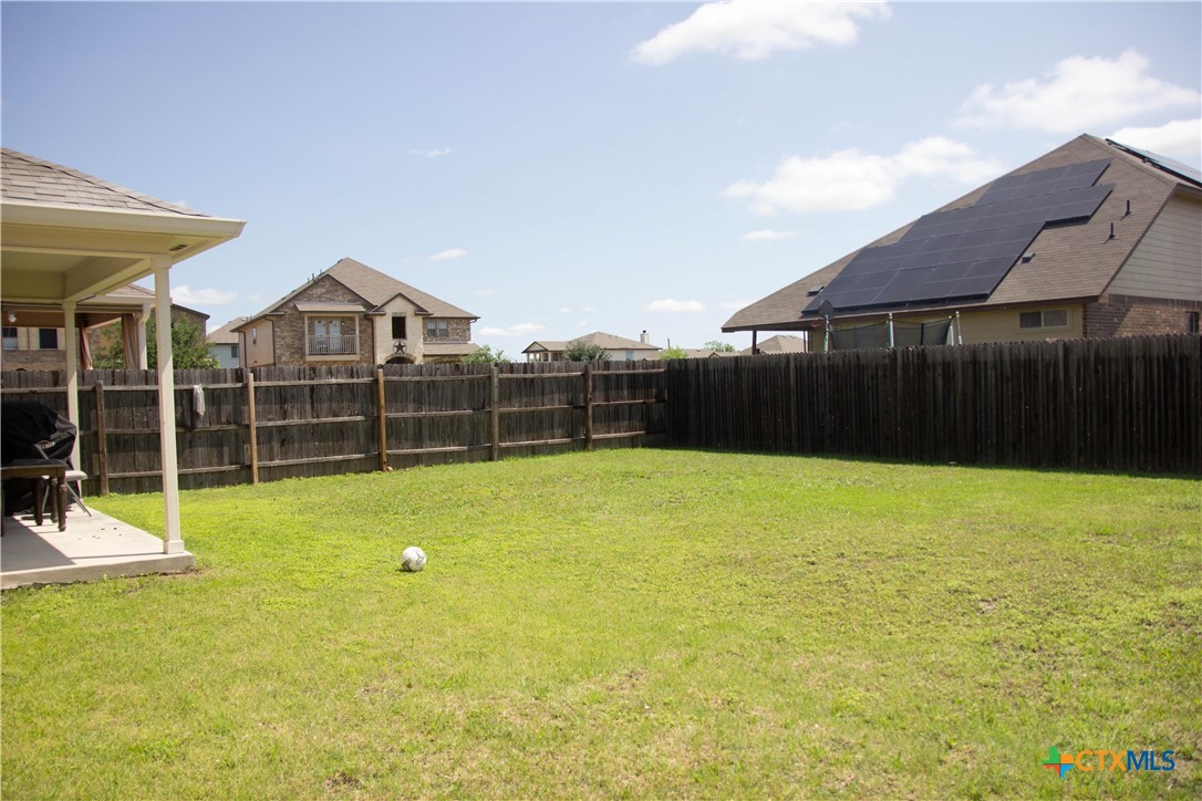 1321 Daffodil Drive Property Photo 17