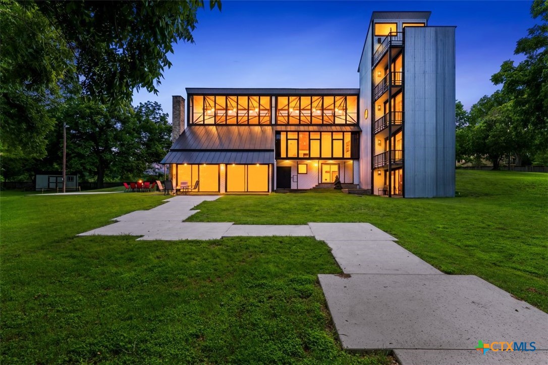 102 Lenz Drive Property Photo