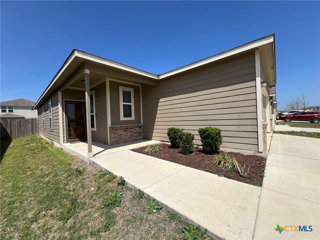 338 Mistflower Property Photo 4