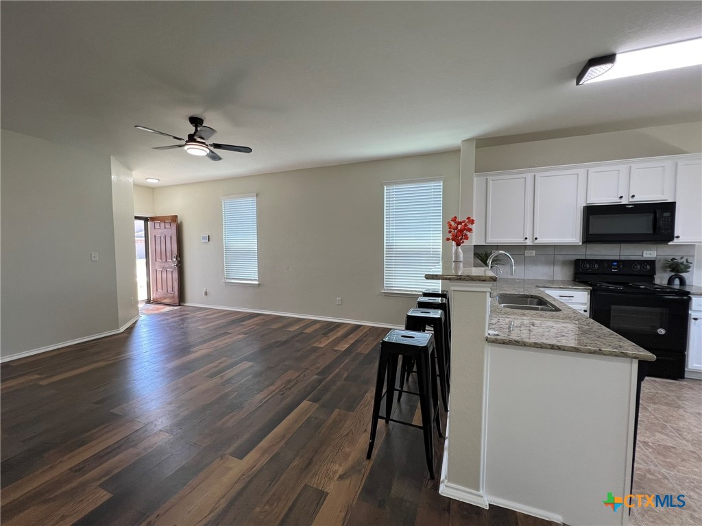 338 Mistflower Property Photo 19
