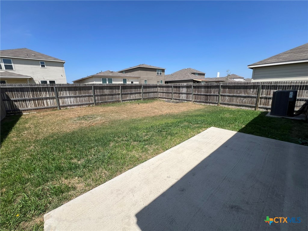 338 Mistflower Property Photo 28