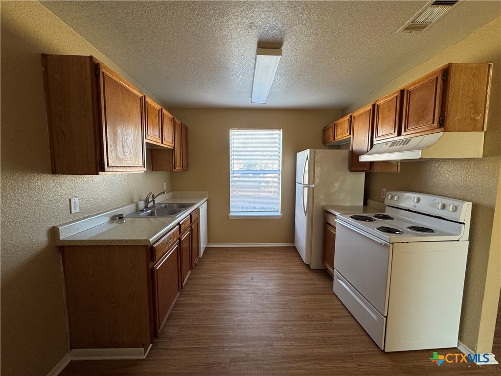 1709 Cedarhill Drive Property Photo 6