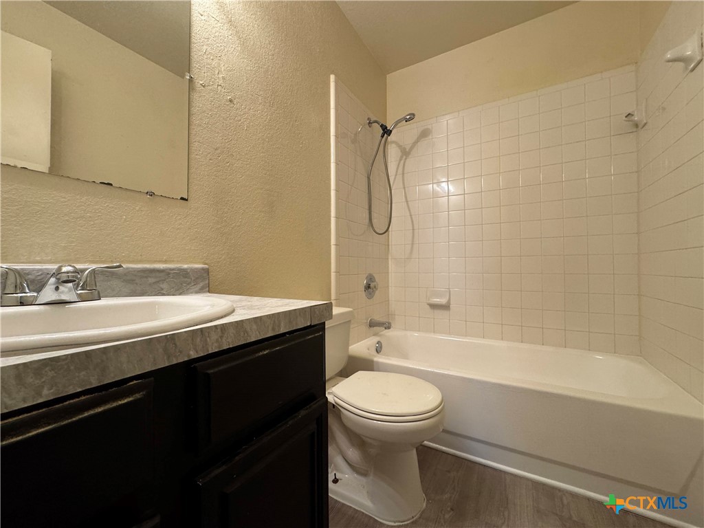1709 Cedarhill Drive Property Photo 30