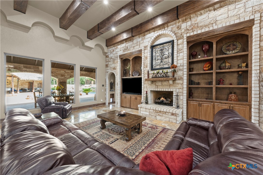 8184 Fm 2843 Property Photo 6