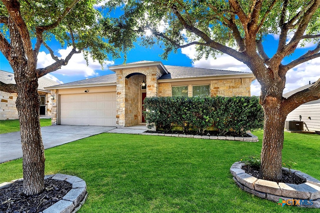 213 Teron Drive Property Photo 1