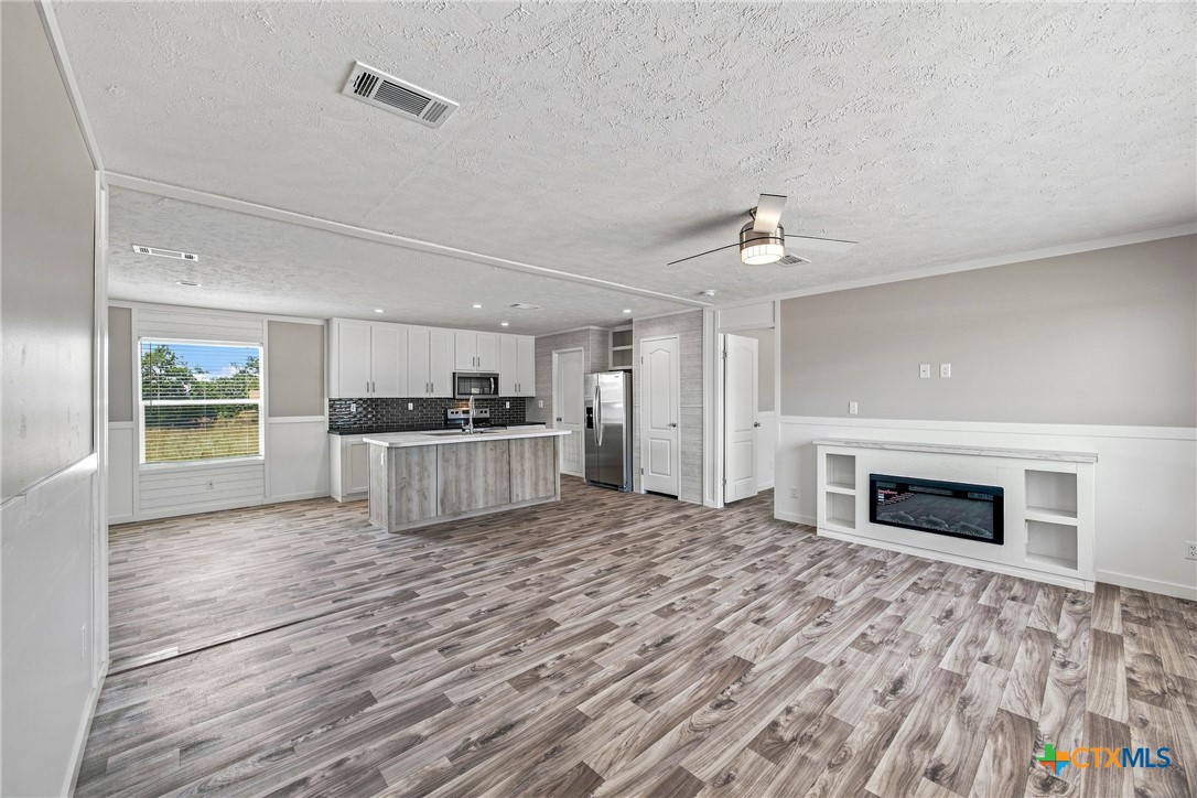 619004 Property Photo 11