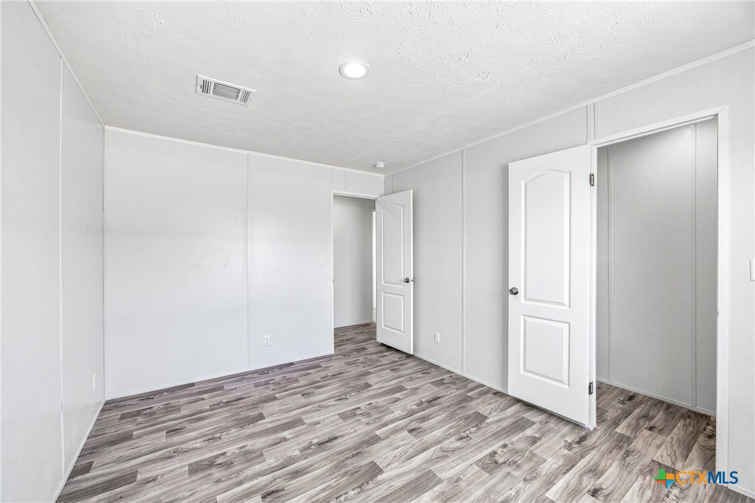 619004 Property Photo 20