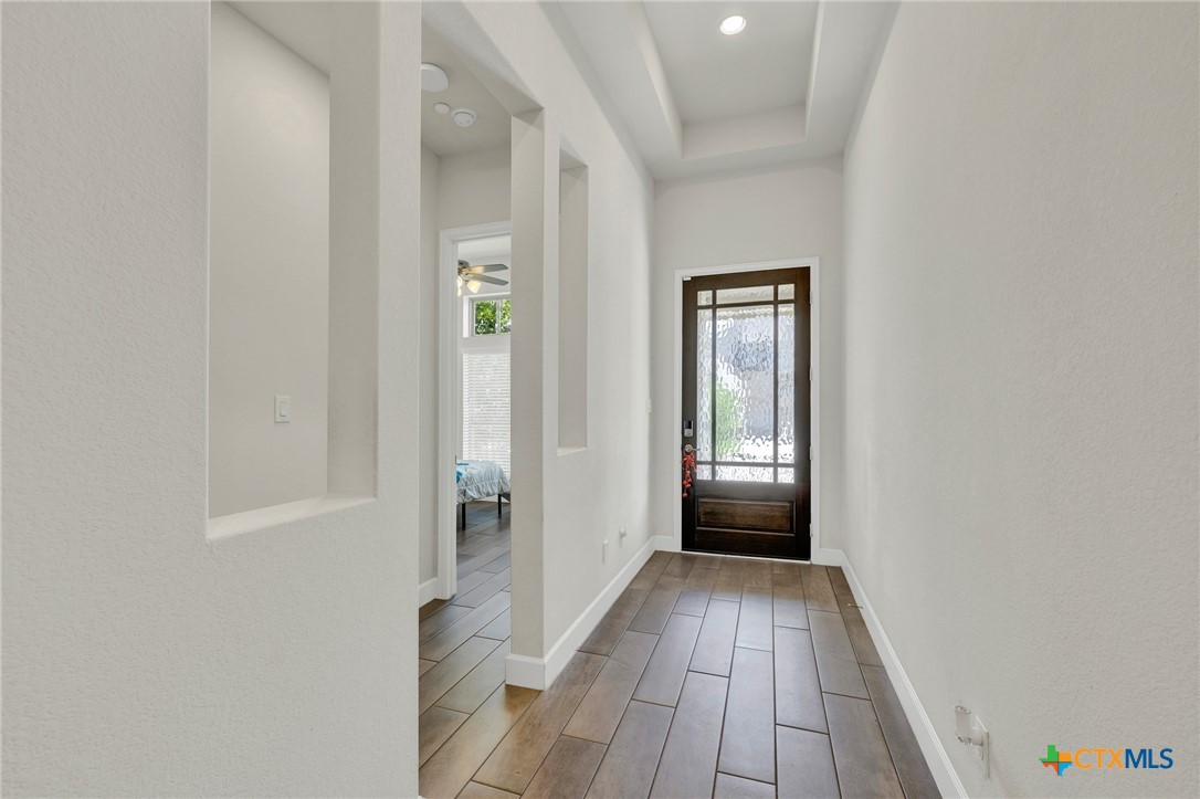 415 Bridle Trail Property Photo 8