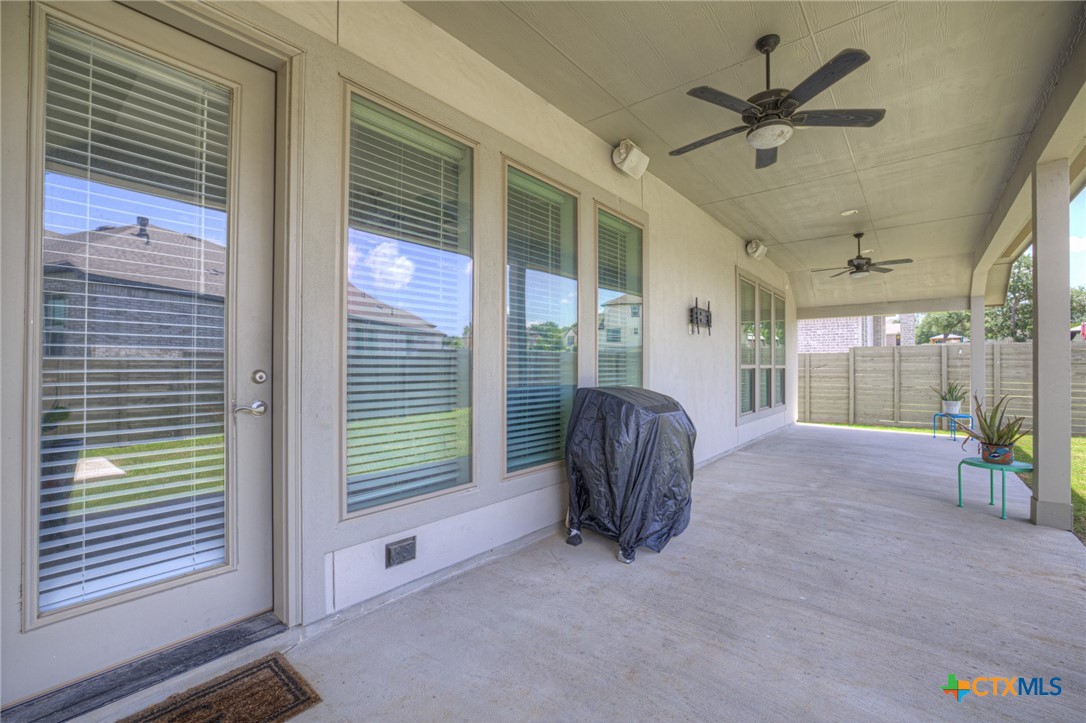 415 Bridle Trail Property Photo 38