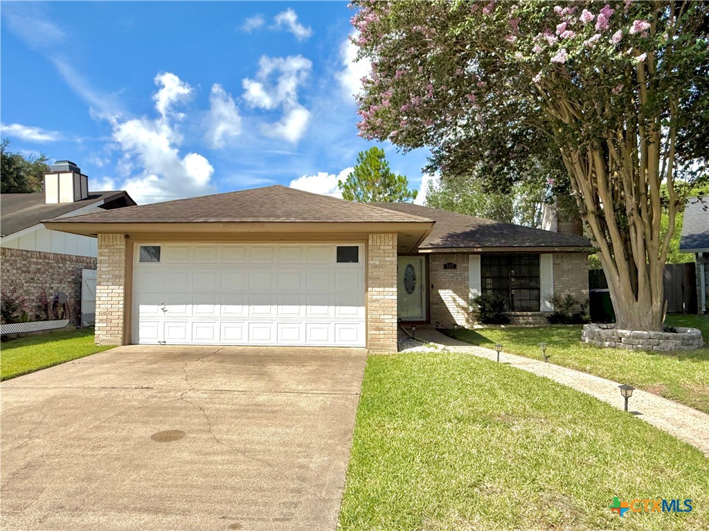 505 Camelot Drive Property Photo 1