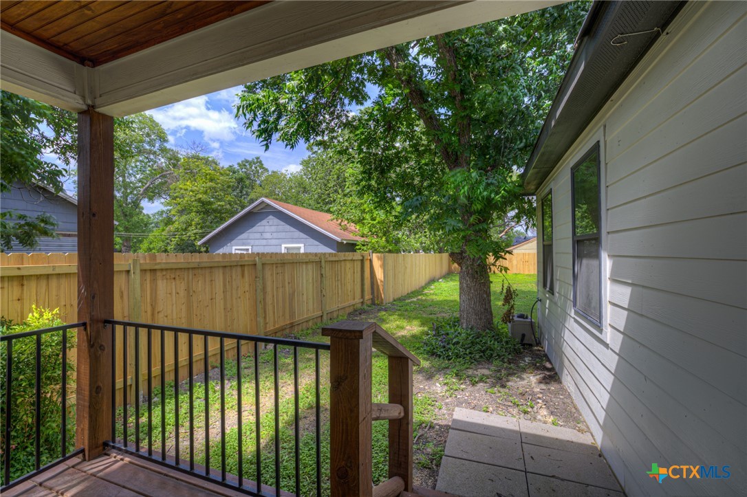 631 S Santa Clara Avenue Property Photo 33