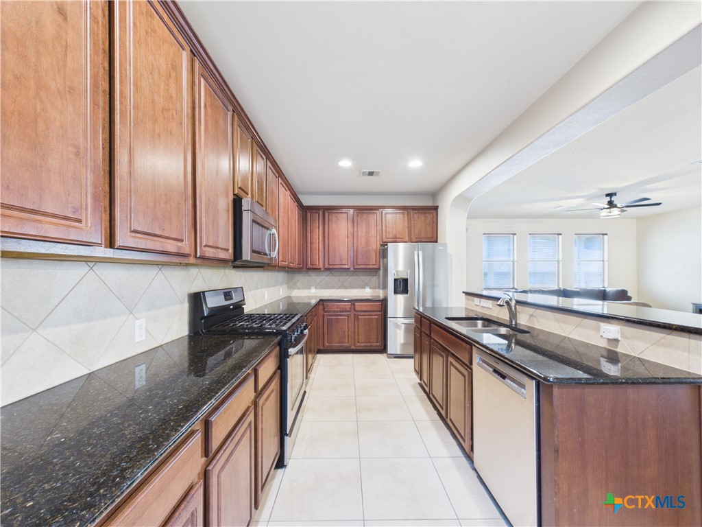 1070 Sussex Way Property Photo 7